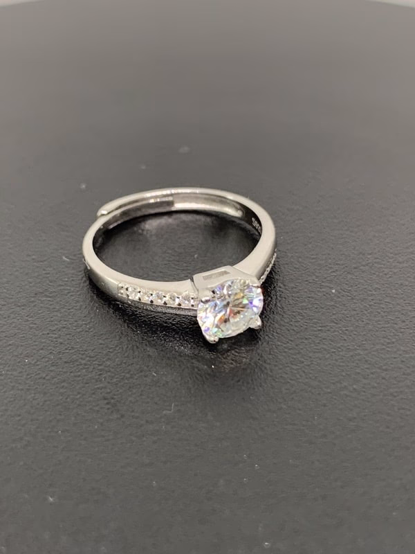 Adjustable ring for a perfect fit - immagine 2